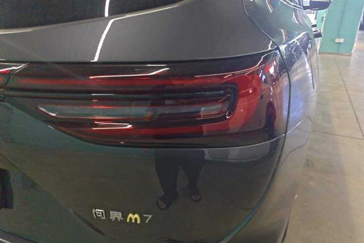 Used Hima AITO M7 2024 1.5T Intelligent Driving Rear-Drive Max Edition 5 Seats Right Rear Taillight
