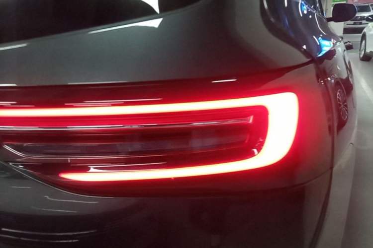 Used Hima AITO M7 2024 1.5T Intelligent Drive 4WD Ultra Version 5 Seats Right Rear Taillight