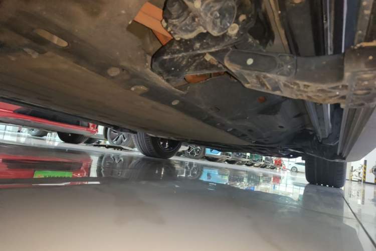 Used Hima AITO M7 2024 1.5T Four-Wheel Drive Plus Version 5 Seats Right Side Sill