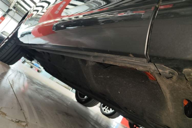 Used Hima AITO M7 2024 1.5T Intelligent Driving Rear-Drive Max Edition 5 Seats Right Side Sill