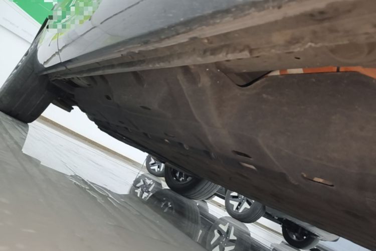 Used Hima AITO M7 2024 1.5T Rear-Drive Plus Version 5 Seats Right Side Sill
