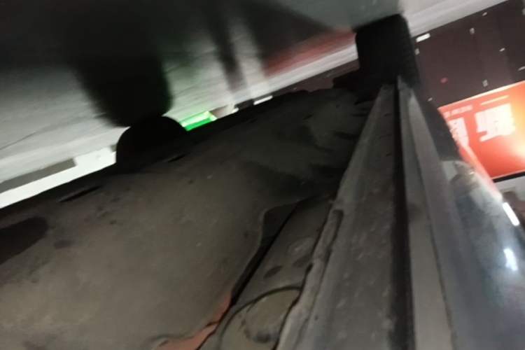 Used Hima AITO M7 2024 1.5T Rear-Drive Plus Version 5 Seats Right Side Sill