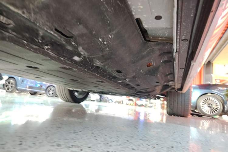 Used Hima AITO M7 2024 1.5T Intelligent Drive Rear-Drive Ultra Version 5 Seats Right Side Sill