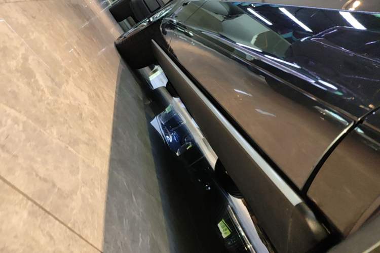 Used Hima AITO M7 2024 1.5T Intelligent Driving Rear-Drive Max Edition 5 Seats Right Side Sill