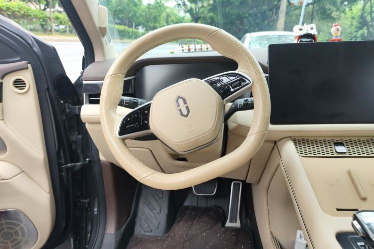 Used Hima AITO M7 2024 1.5T Intelligent Driving Rear-Drive Max Edition 5 Seats Steering Wheel