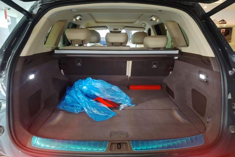 Used Hima AITO M7 2024 1.5T Rear-Drive Plus Version 5 Seats Trunk