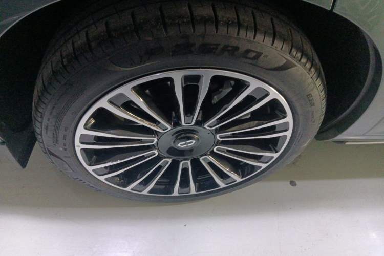 Used Hima AITO M7 2024 1.5T Intelligent Driving 4WD Max Edition 5 Seats Exterior 5