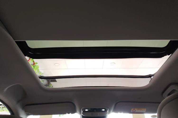 Used Hima AITO M7 2024 1.5T Intelligent Drive Rear-Drive Ultra Version 5 Seats Headliner