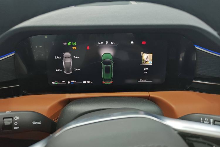 Used Hima AITO M7 2024 1.5T Intelligent Drive Rear-Drive Ultra Version 5 Seats Instrument Cluster