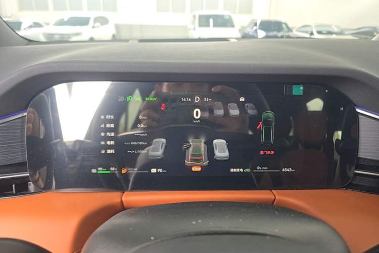 Used Hima AITO M7 2024 1.5T Intelligent Driving Rear-Drive Ultra Version 6 Seats Instrument Cluster