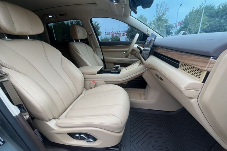 Used Hima AITO M7 2024 1.5T Rear-Drive Plus Version 5 Seats Interior 10