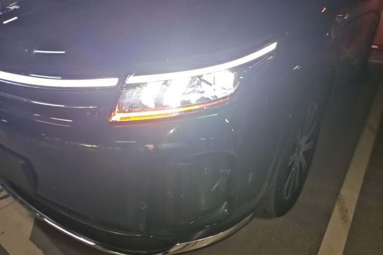 Used Hima AITO M7 2024 1.5T Intelligent Drive 4WD Ultra Version 5 Seats Left Front Headlight