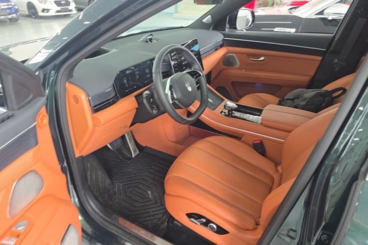 Used Hima AITO M7 2024 1.5T Intelligent Driving Rear-Drive Ultra Version 6 Seats Left Front Seat