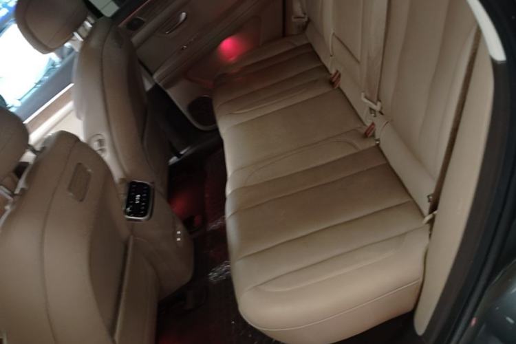 Used Hima AITO M7 2024 1.5T Rear-Drive Plus Version 5 Seats Left Rear Seat