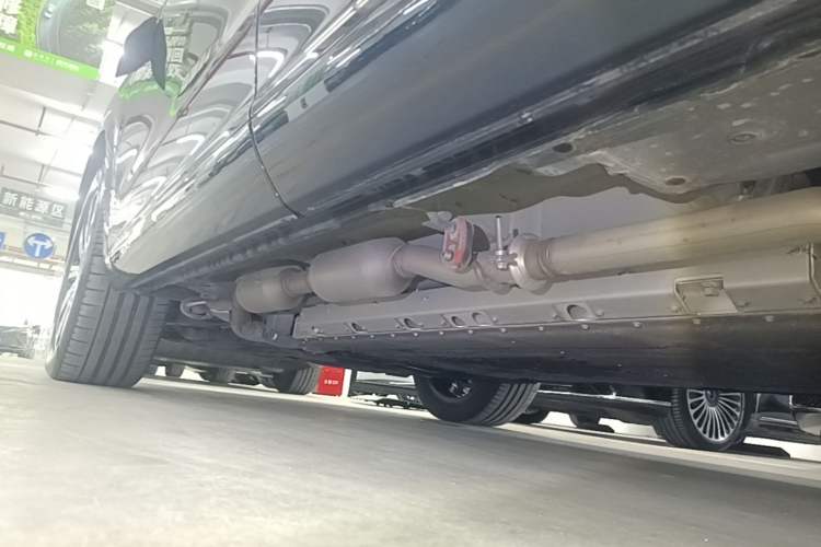 Used Hima AITO M7 2024 1.5T Intelligent Driving Rear-Drive Pro Version 5 Seats Left Side Sill