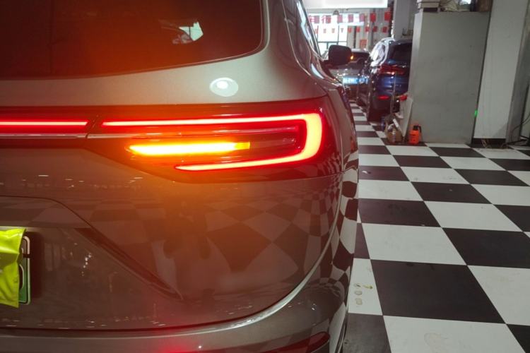 Used Hima AITO M7 2024 1.5T Intelligent Driving 4WD Max Edition 5 Seats Right Rear Taillight