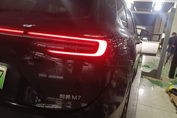 Used Hima AITO M7 2024 1.5T Intelligent Drive 4WD Ultra Version 5 Seats Right Rear Taillight
