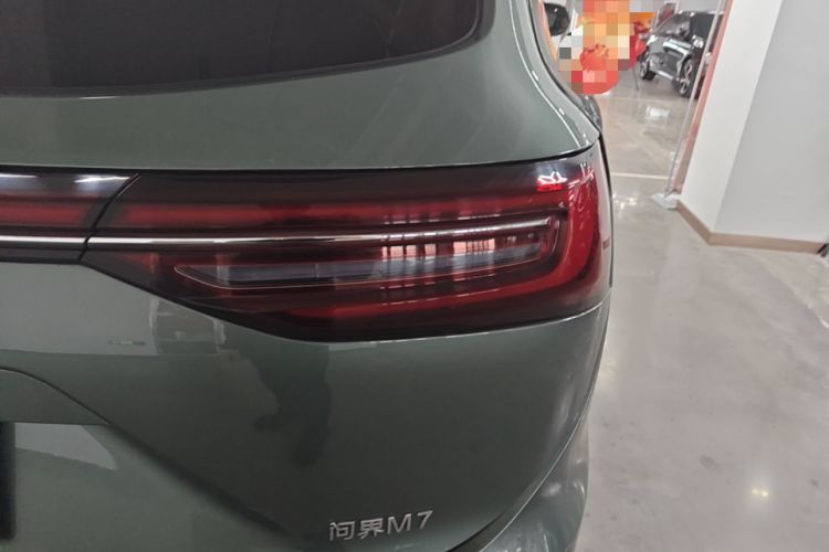 Used Hima AITO M7 2024 1.5T Rear-Drive Plus Version 5 Seats Right Rear Taillight