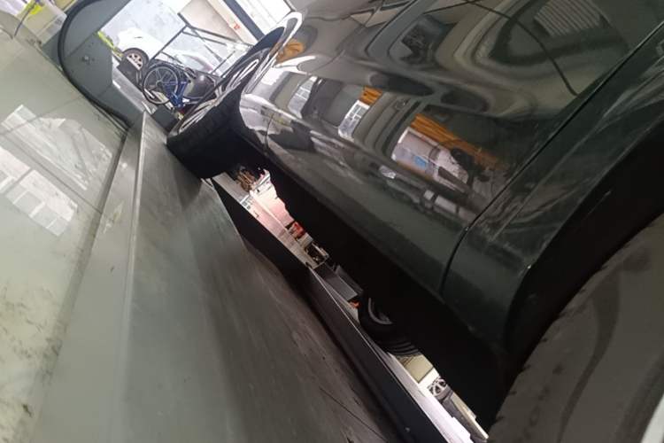 Used Hima AITO M7 2024 1.5T Intelligent Drive 4WD Ultra Version 5 Seats Right Side Sill