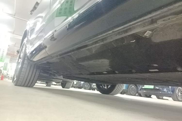Used Hima AITO M7 2024 1.5T Intelligent Driving Rear-Drive Pro Version 5 Seats Right Side Sill