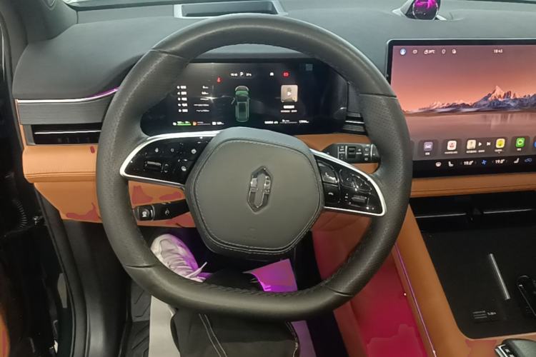 Used Hima AITO M7 2024 1.5T Intelligent Driving Rear-Drive Pro Version 5 Seats Steering Wheel