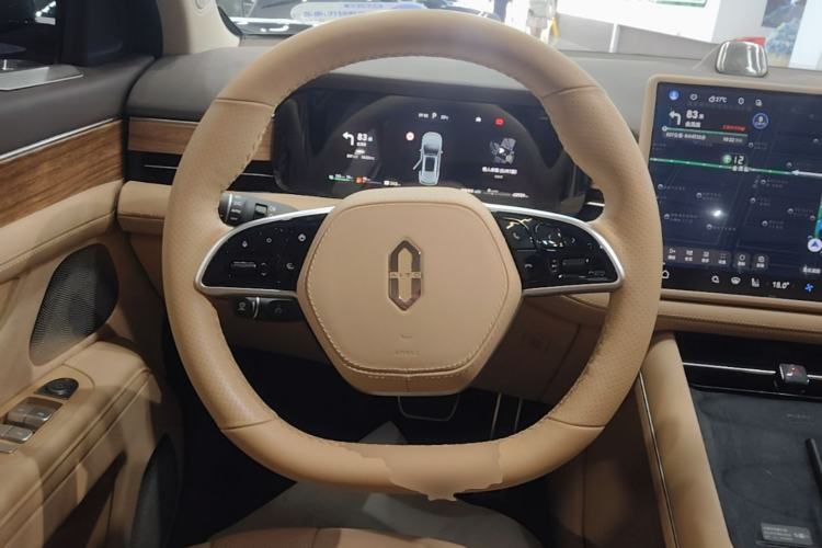 Used Hima AITO M7 2024 1.5T Intelligent Drive 4x4 Max Edition 6 Seats Steering Wheel
