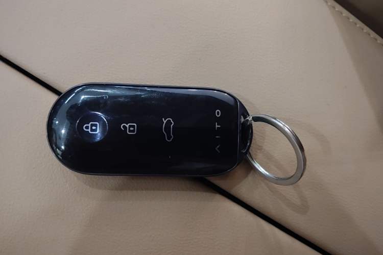 Used Hima AITO M7 2024 1.5T Intelligent Drive 4x4 Max Edition 6 Seats Vehicle Key