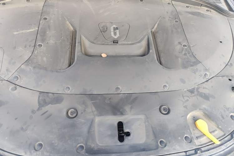 Used Hima AITO M7 2024 1.5T Rear-Drive Plus Version 5 Seats Engine Bay