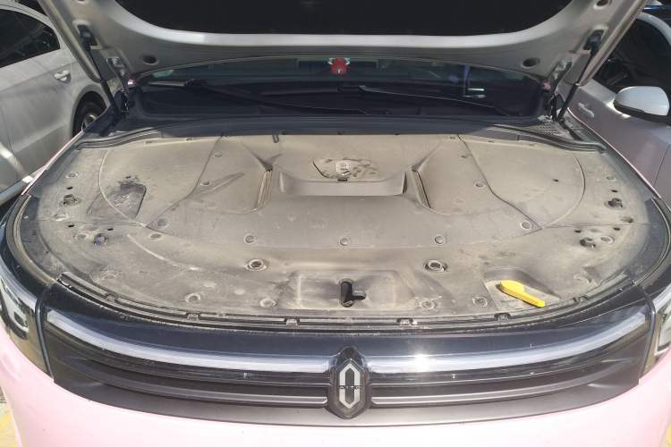Used Hima AITO M7 2024 1.5T Rear-Drive Plus Version 5 Seats Engine Bay