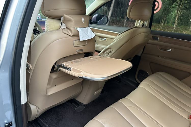Used Hima AITO M7 2024 1.5T Rear-Drive Plus Version 5 Seats Interior 14