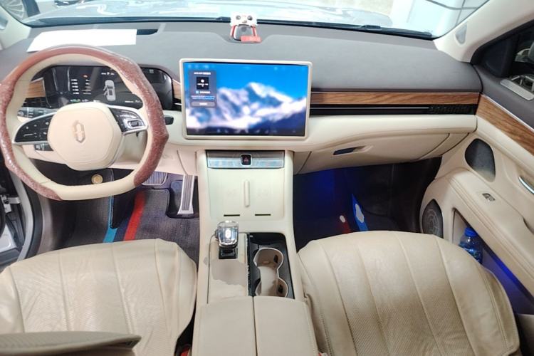 Used Hima AITO M7 2024 1.5T Intelligent Driving Rear-Drive Max Edition 5 Seats Center Console