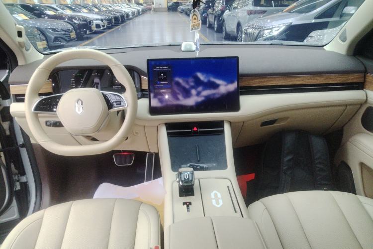 Used Hima AITO M7 2024 1.5T Intelligent Driving Rear-Drive Max Edition 5 Seats Center Console