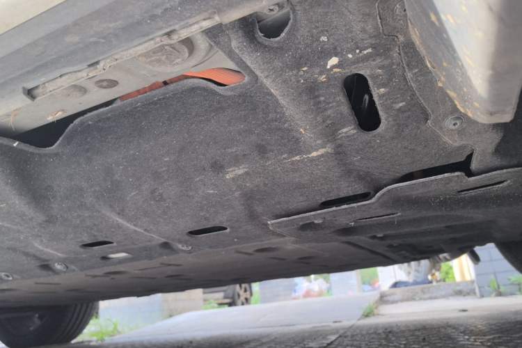 Used Hima AITO M7 2024 1.5T Rear-Drive Plus Version 5 Seats Chassis Front Right