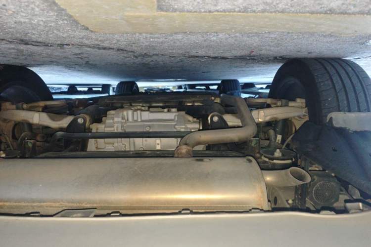 Used Hima AITO M7 2024 1.5T Rear-Drive Plus Version 5 Seats Chassis Rear