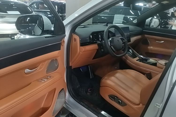 Used Hima AITO M7 2024 1.5T Intelligent Driving All-Wheel Drive Pro Version 5 Seats Ternary Lithium Battery Driver Seat