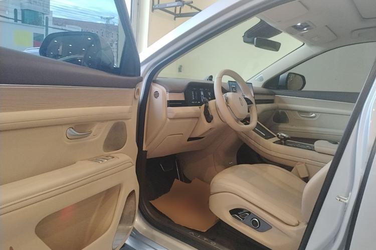 Used Hima AITO M7 2024 1.5T Intelligent Drive Rear-Drive Ultra Version 5 Seats Driver Seat
