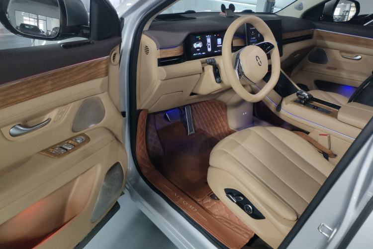 Used Hima AITO M7 2024 1.5T Rear-Drive Plus Version 5 Seats Driver Seat