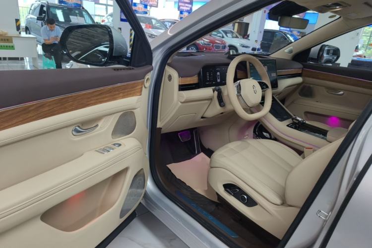 Used Hima AITO M7 2024 1.5T Intelligent Driving Rear-Drive Max Edition 5 Seats Driver Seat