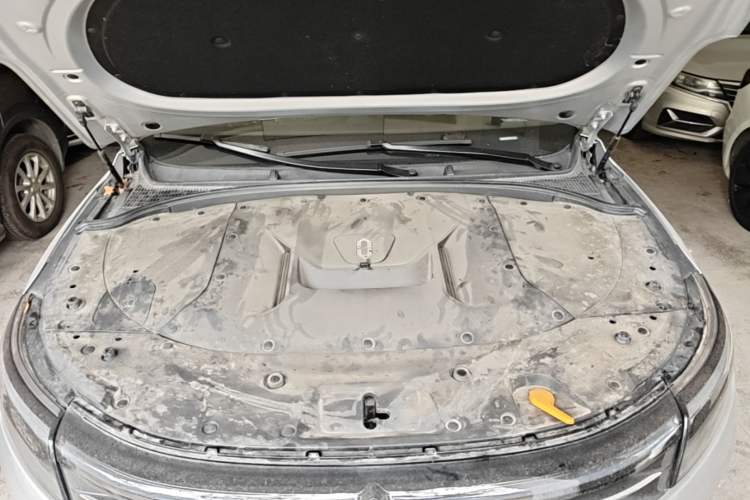 Used Hima AITO M7 2024 1.5T Rear-Drive Plus Version 5 Seats Engine Bay