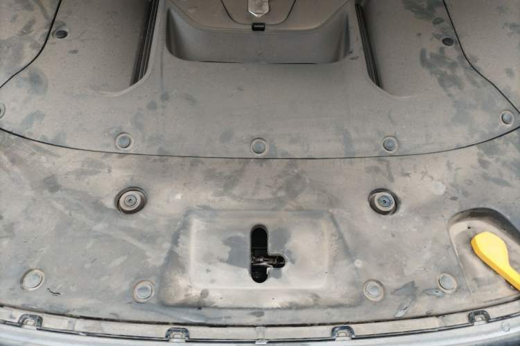 Used Hima AITO M7 2024 1.5T Rear-Drive Plus Version 5 Seats Engine Bay