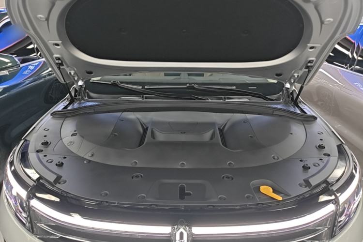 Used Hima AITO M7 2024 1.5T Intelligent Driving Rear-Drive Ultra Version 6 Seats Engine Bay
