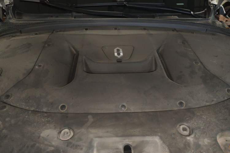 Used Hima AITO M7 2024 1.5T Rear-Drive Plus Version 5 Seats Engine Bay