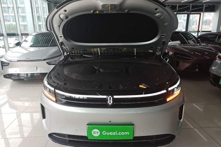 Used Hima AITO M7 2024 1.5T Intelligent Driving 4WD Ultra Version 6 Seats Engine Bay
