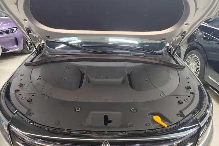 Used Hima AITO M7 2024 1.5T Intelligent Driving Rear-Drive Pro Version 5 Seats Engine Bay