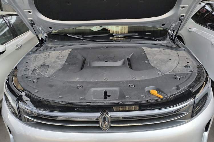 Used Hima AITO M7 2024 1.5T Intelligent Drive Rear-Drive Ultra Version 5 Seats Engine Bay