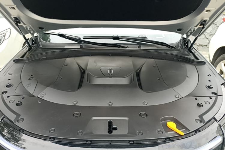 Used Hima AITO M7 2024 1.5T Rear-Drive Plus Version 5 Seats Engine Bay