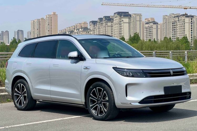 Used Hima AITO M7 2024 1.5T Intelligent Driving All-Wheel Drive Pro Version 5 Seats Ternary Lithium Battery Exterior 3