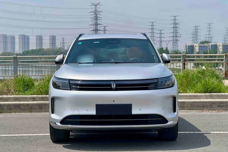 Used Hima AITO M7 2024 1.5T Intelligent Driving All-Wheel Drive Pro Version 5 Seats Ternary Lithium Battery Exterior 4