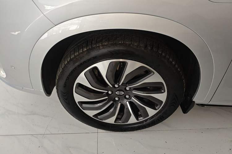 Used Hima AITO M7 2024 1.5T Intelligent Driving 4WD Max Edition 5 Seats Exterior 4