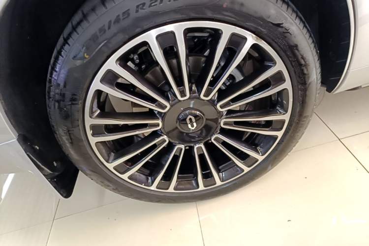Used Hima AITO M7 2024 1.5T Intelligent Driving Rear-Drive Ultra Version 6 Seats Exterior 5